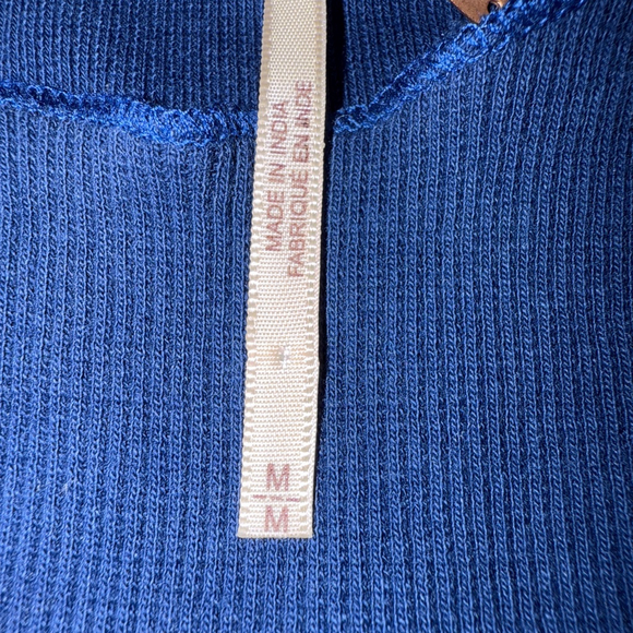 Women's Free People Blue Long Sleeve Tee with Lace Detail M - Picture 3 of 10